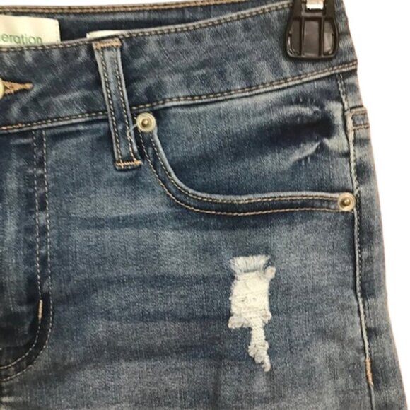 RE generation by Celebrity Pink Distressed Cuffed Mid-Rise Jean shorts Size 3/26 - Picture 3 of 8
